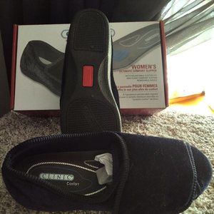 Women's Size 8W Tender Tootsies Slippers - BNIB